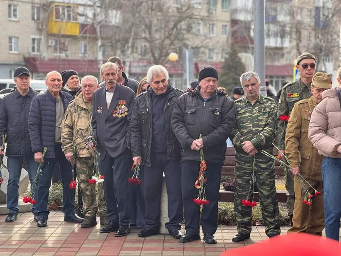 15.02 Афганистан 8